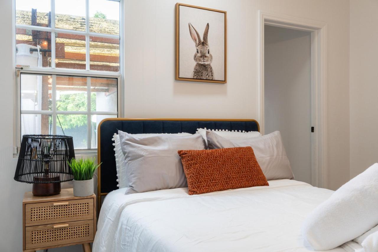 Angel&Rose Universal Hollywood Heated Pool House King Bed 洛杉矶 外观 照片